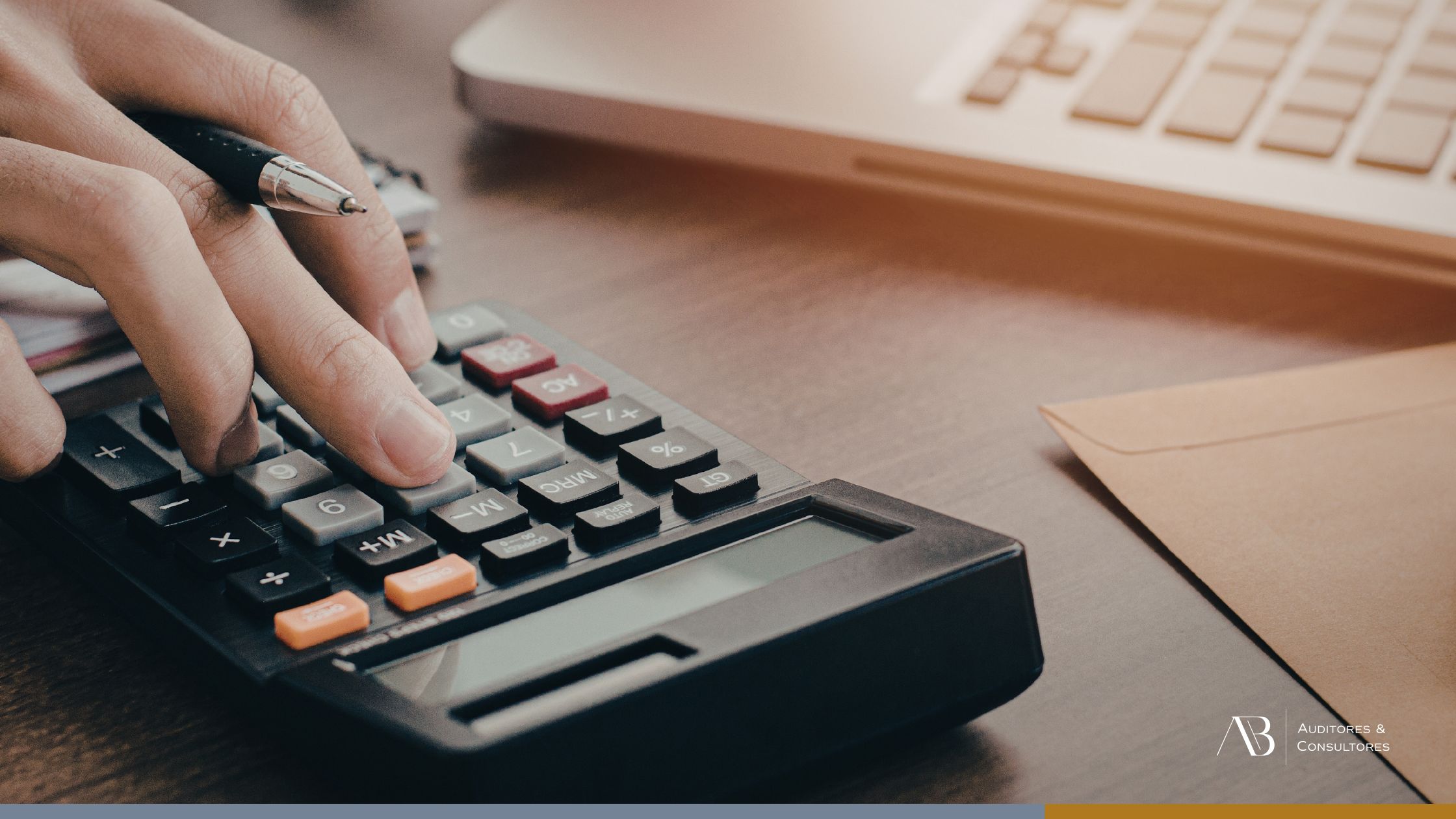 Cancelar nota fiscal pode gerar multa de até 66% em 2026